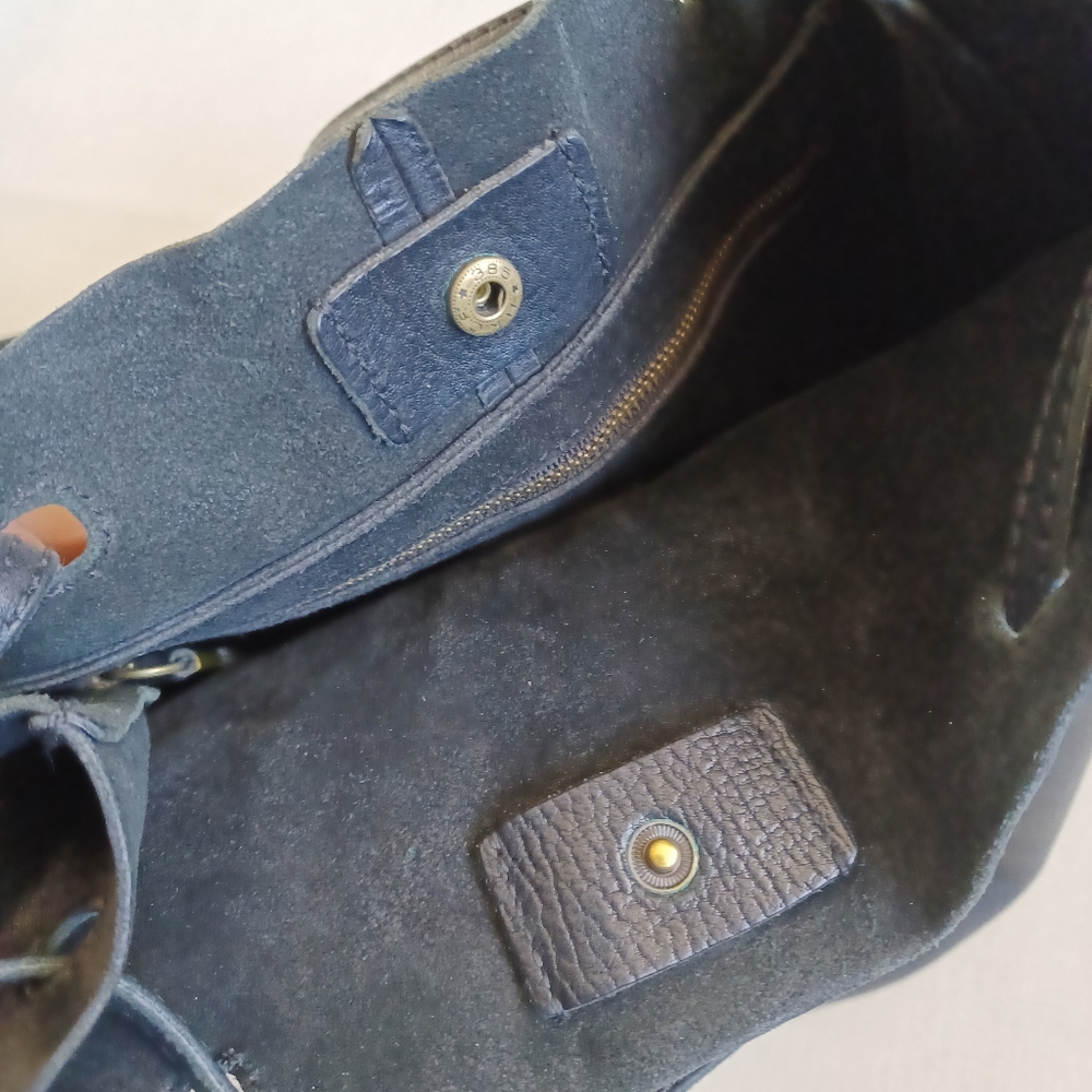 Madewell Convertable Leather Drawstring Bucket Bag - image 2